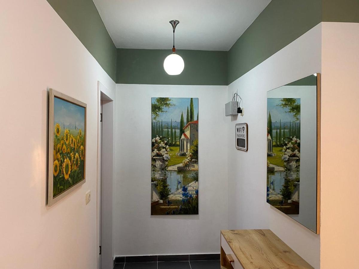 גולם Bellavista Qerret Apartment 1 מראה חיצוני תמונה