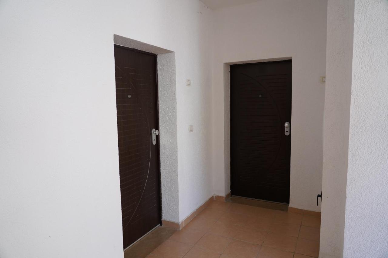 גולם Bellavista Qerret Apartment 1 מראה חיצוני תמונה
